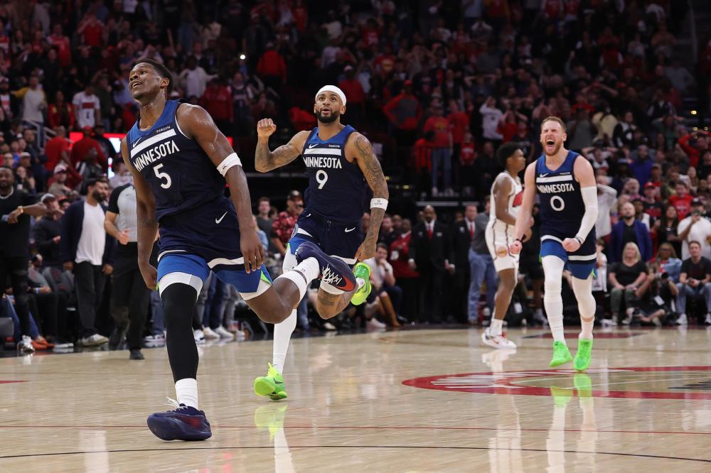 而阿森纳则 而阿森纳则