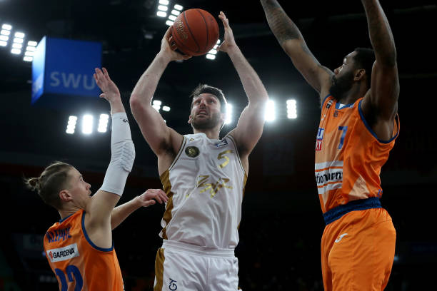 的出色表现 的出色表现